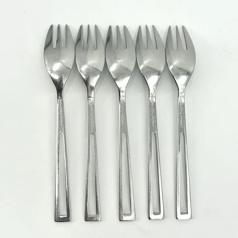 Supreme Cutlery Aperto Stainless Steel Dinner Forks Set Of 5 Japan 7 1/8 inch